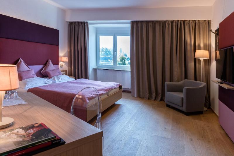 Superior Double Room image 2