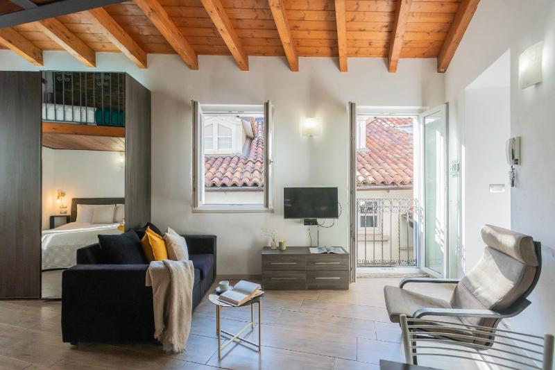 Domus in Como by Rent All Como - image 14