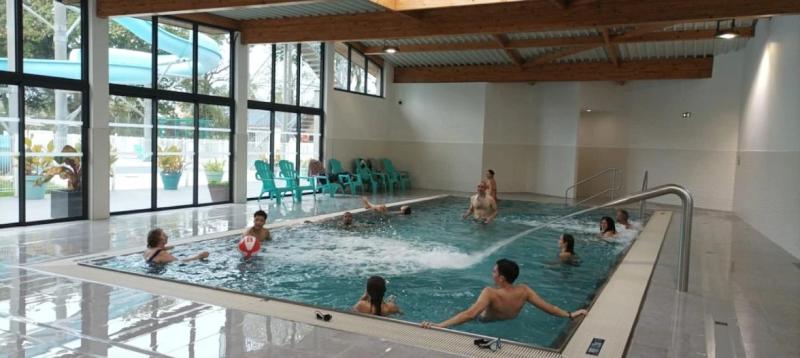 Camping 4 étoiles - Parc aquatique - eecfbf - image 8