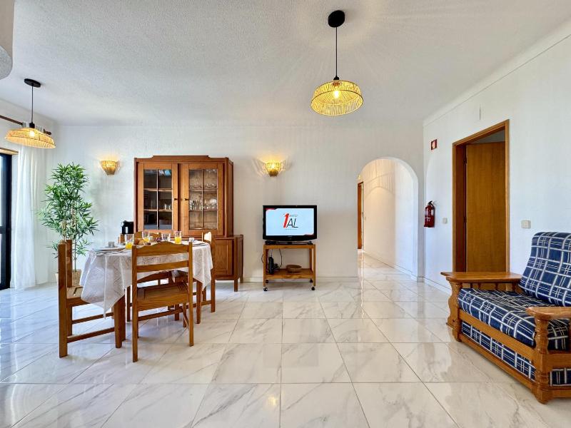Albufeira Vintage Apartment 2 With Pool by Homing - image 15