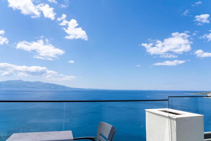 Skyline Penthouse - Dual Pools - image 13