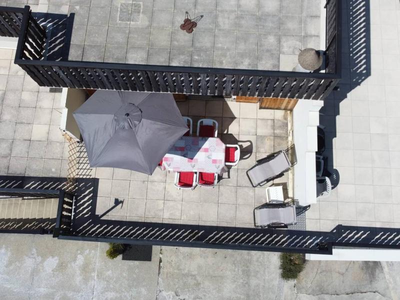 Location Les Gets : Spacieux 4 pièces pour 9 pers proche centre parking privé terrasse ensoleillée - FR-1-802-33 - image 2