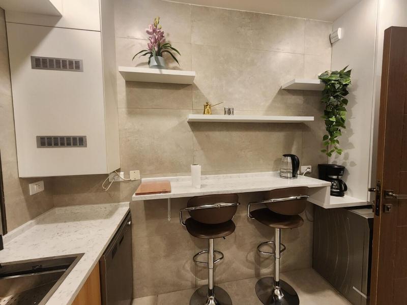 Cozy Appartment In Shmessani - image 11