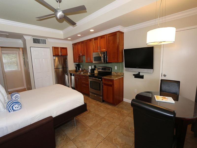 The Beach Club At Anna Maria #12 - image 29