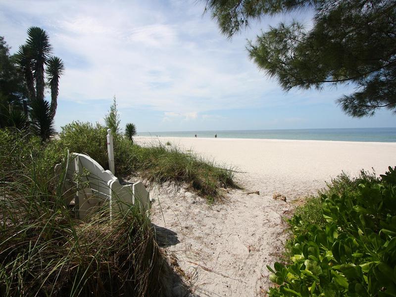The Beach Club At Anna Maria #13 - image 39