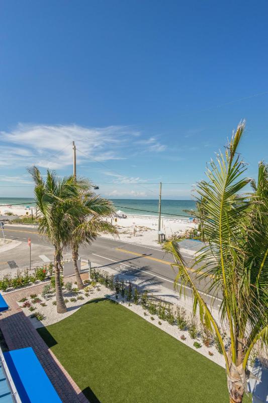 The Beach Club At Anna Maria #13 - image 30