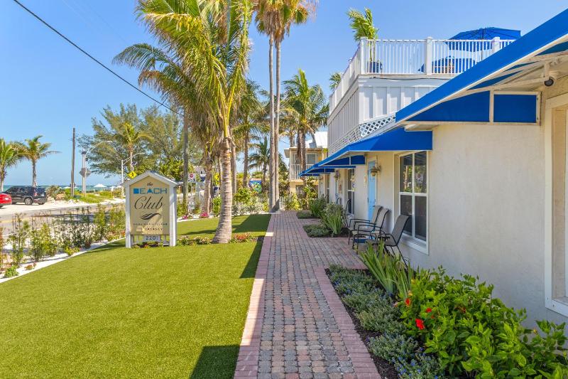 The Beach Club At Anna Maria #13 - image 12