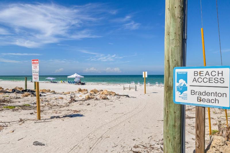 The Beach Club At Anna Maria #13 - image 14