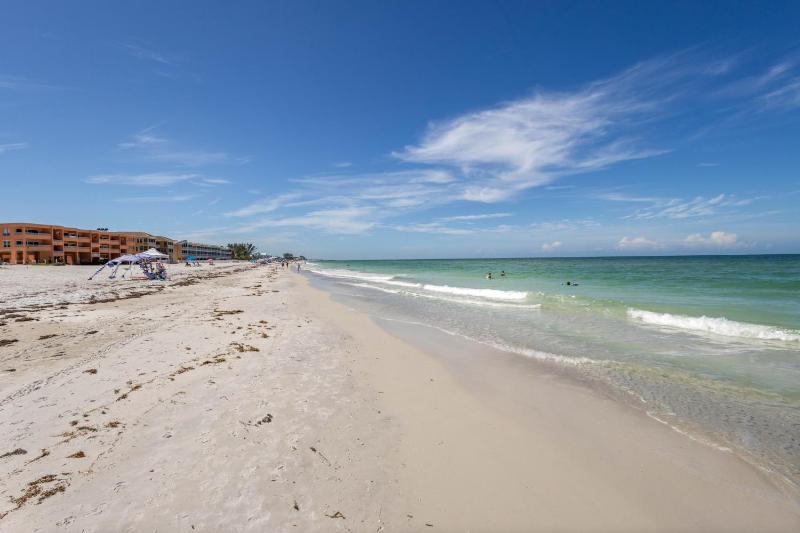 The Beach Club At Anna Maria #13 - image 46