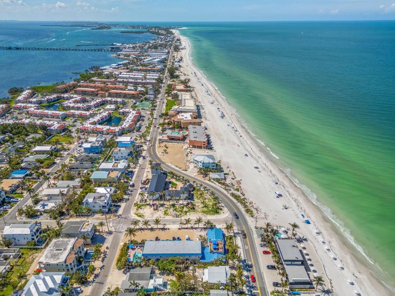 The Beach Club At Anna Maria #14 - image 24