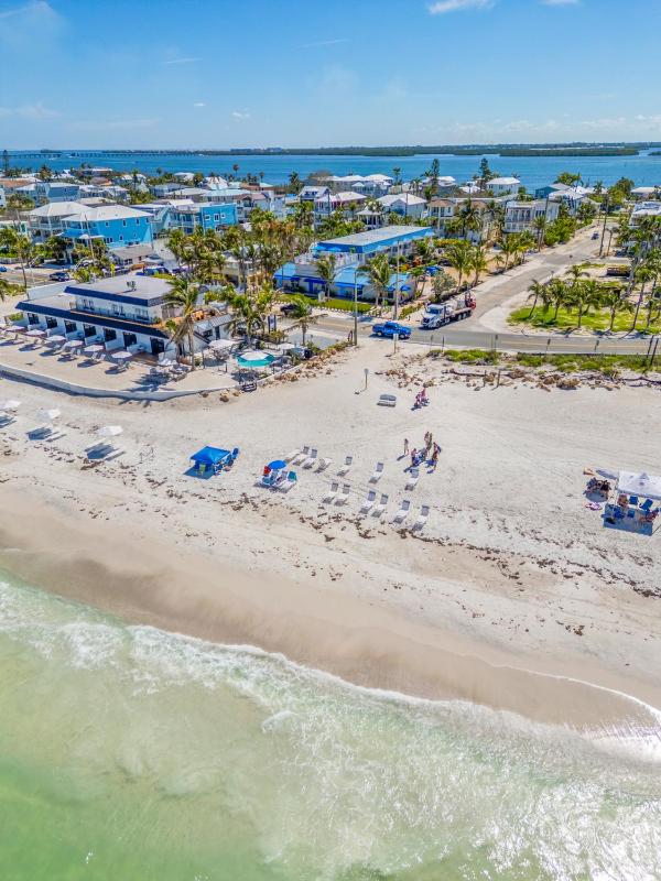 The Beach Club At Anna Maria #14 - image 11