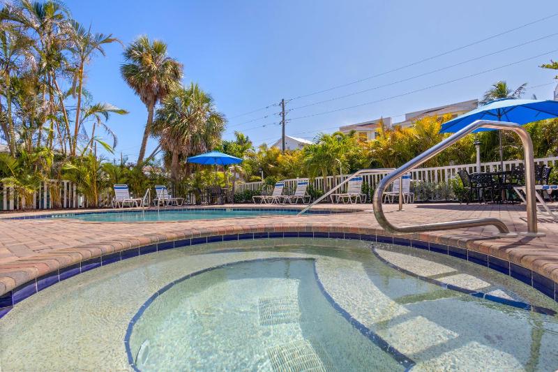 The Beach Club At Anna Maria #2 - image 3