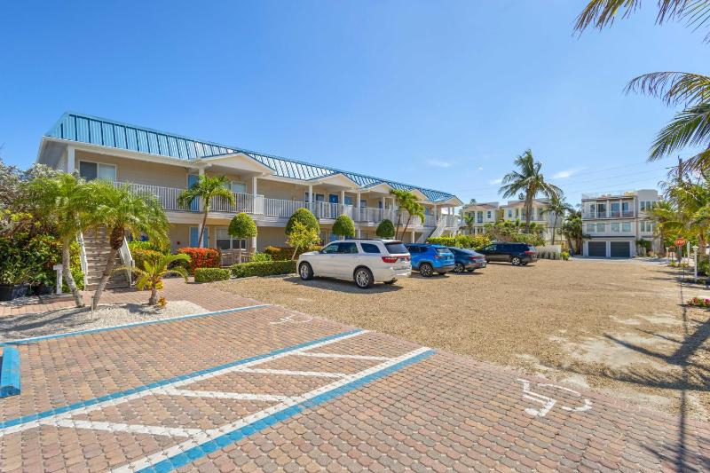 The Beach Club At Anna Maria #2 - image 30
