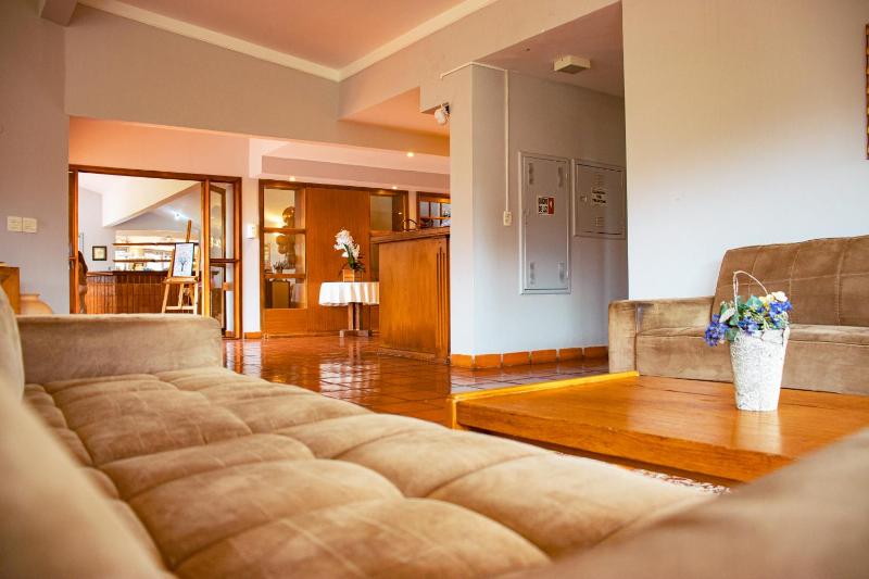 Plaza Inn Week Inn - image 31