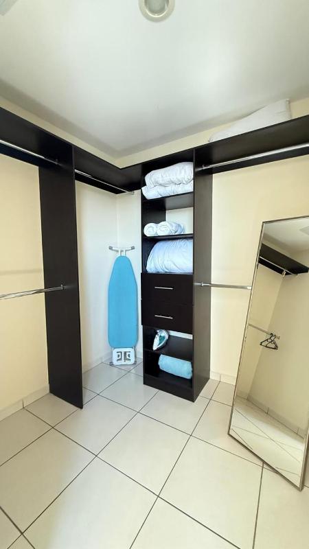 Moderno y cómodo apartamento - image 16