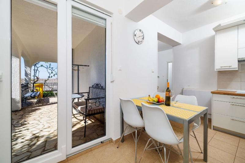Apartments Marija - image 4