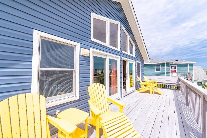 The Blue Heron - S Nags Head South Creek Acres 125 Yds to Beach Ocean Views Pool Hot Tub Close to Oregon Inlet - image 32