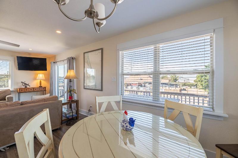 The Cottonwood - KDH MP 5 265 Yards to Beach Oceanside Year Round Flex Stays - image 38