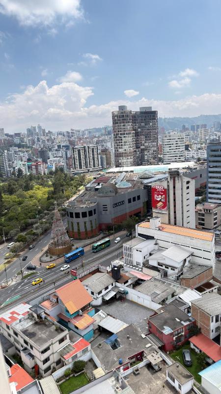 Modern Studio close by La Carolina Metro station - image 2