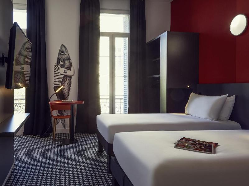 ibis Styles Marseille Vieux Port - image 4