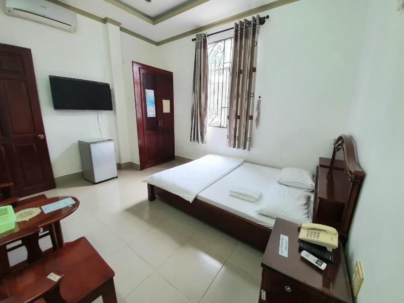 Thanh Tùng Hotel - image 7