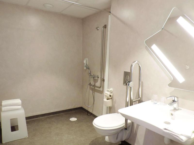 ibis budget Amiens Centre Gare - image 19
