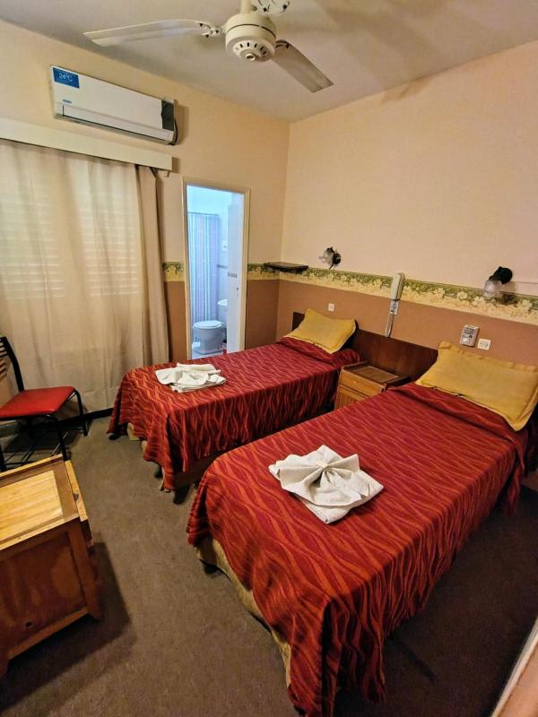 Hotel Ritz - image 2