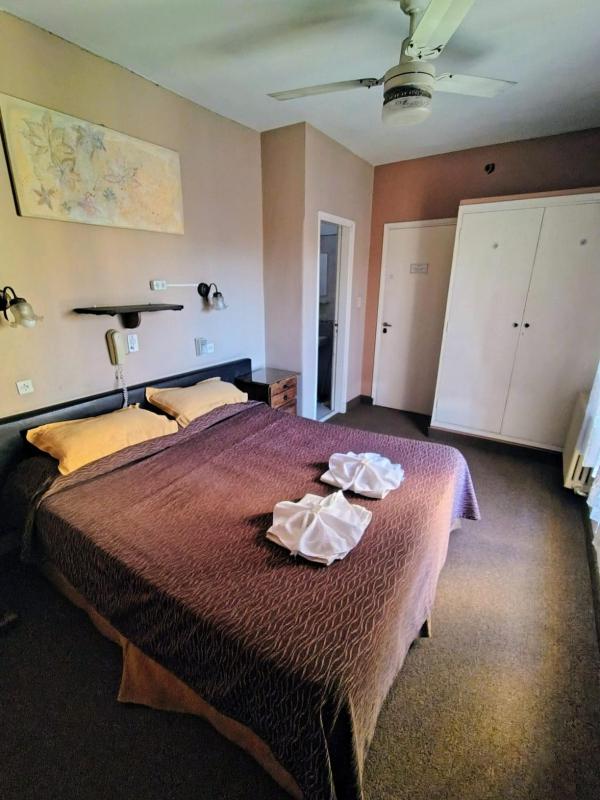 Hotel Ritz - image 24