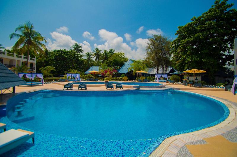 Protels La Plage Resort - image 10
