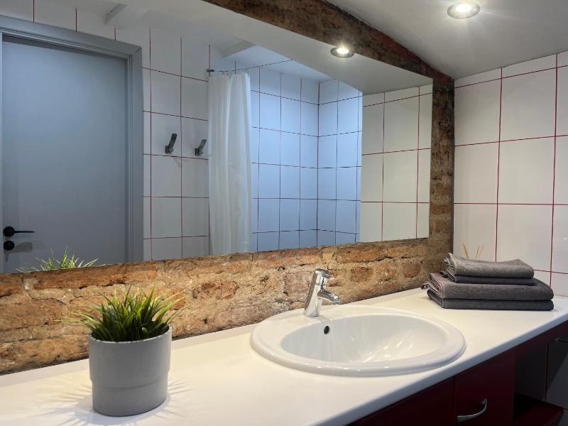 Old Town Loft - image 8