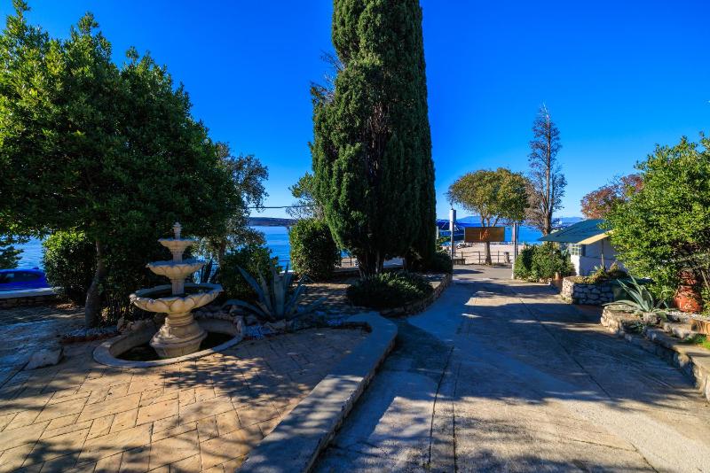 Beach Villa Selce - image 47