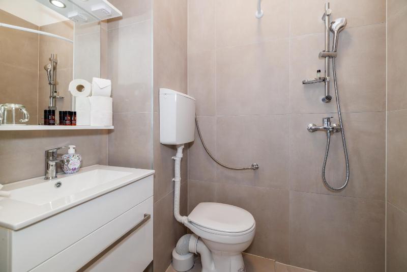 Beach Villa Selce - image 33