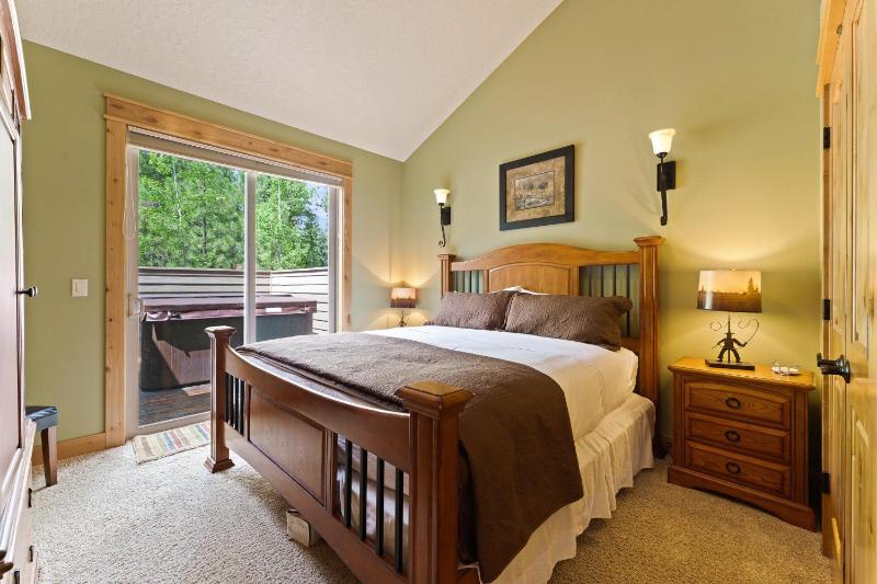 4 Red Fir - image 17