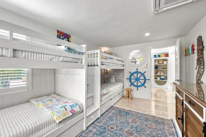 Beach Palm Villa - 5533 - image 9