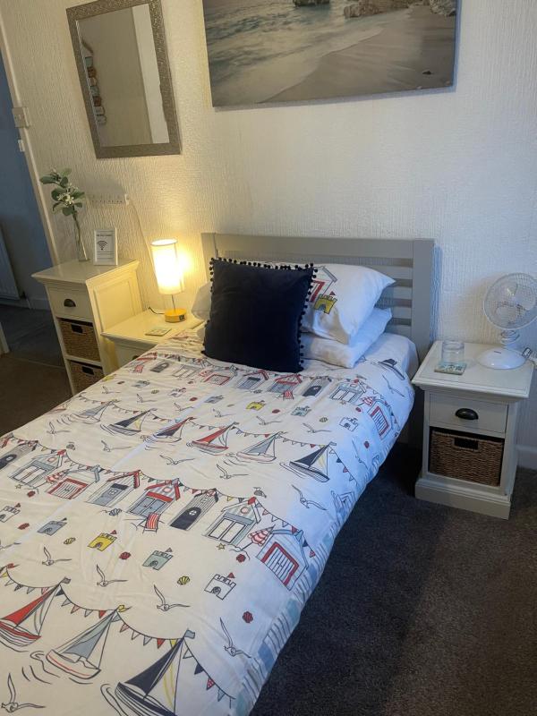 Beachcomber Guesthouse - image 13