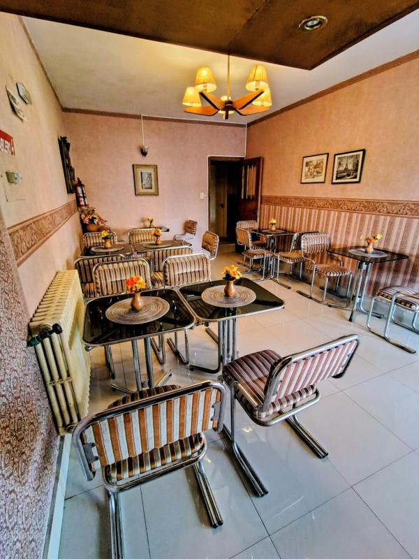 Hotel Ritz - image 3
