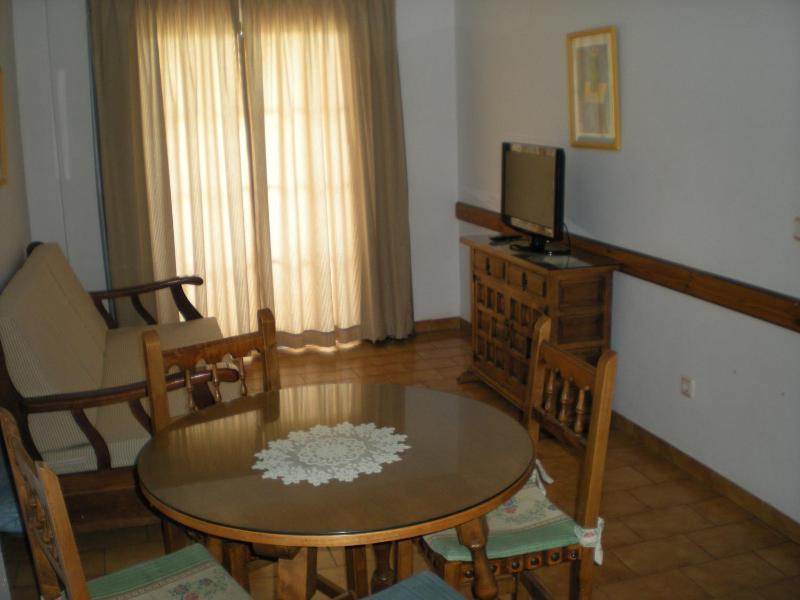 One-Bedroom Apartment (2 Adults) image 3