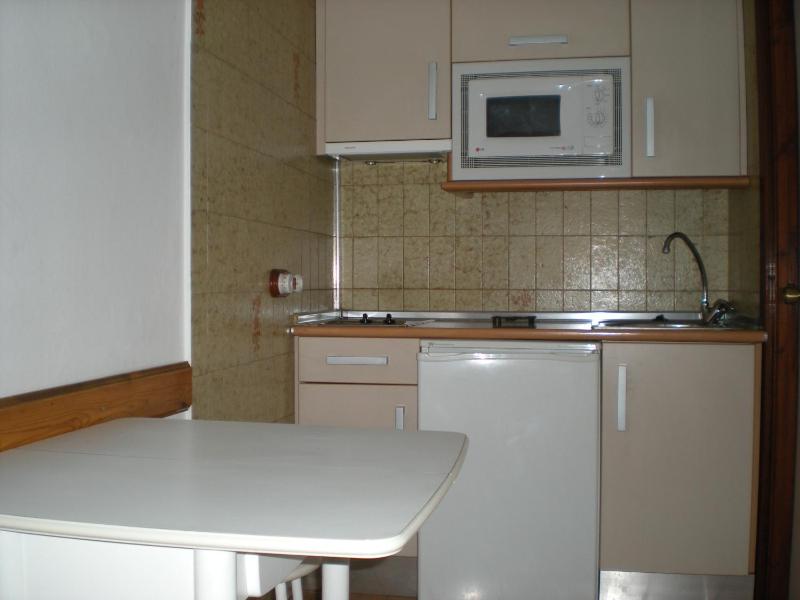 Studio (1 Adult) image 4