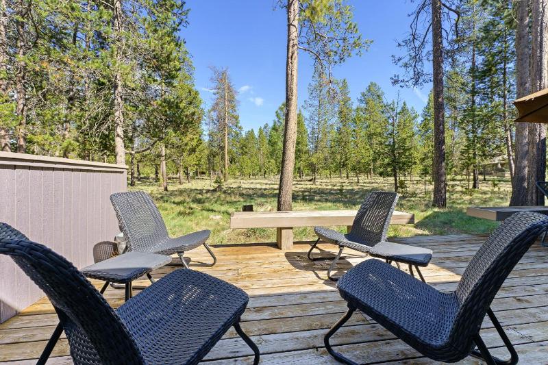 37 Kinglet - image 13