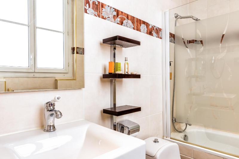 Superior Double Room image 2