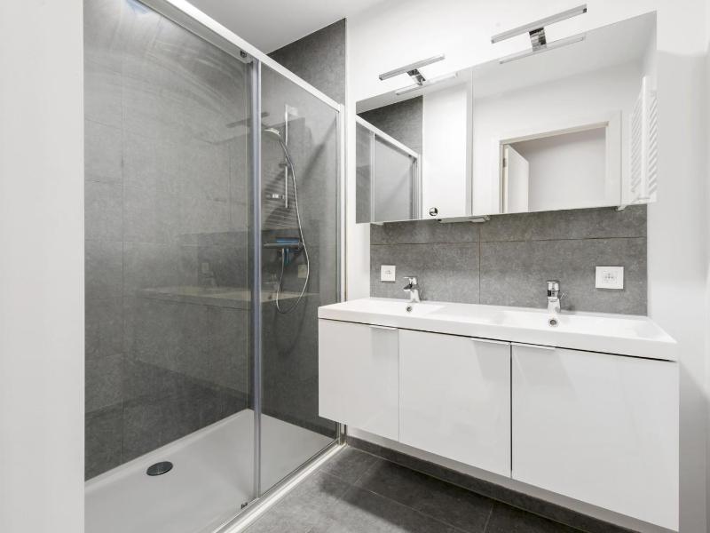 Zenith - 0105 - image 10