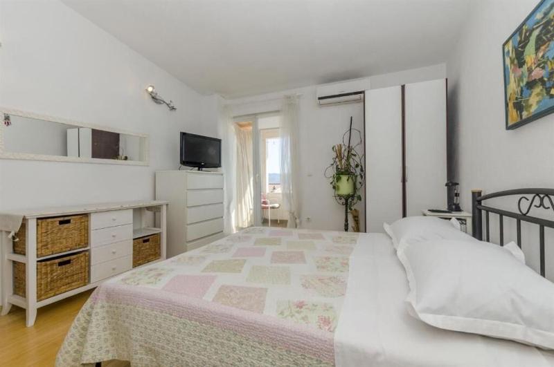 Apartments Zanet - image 10