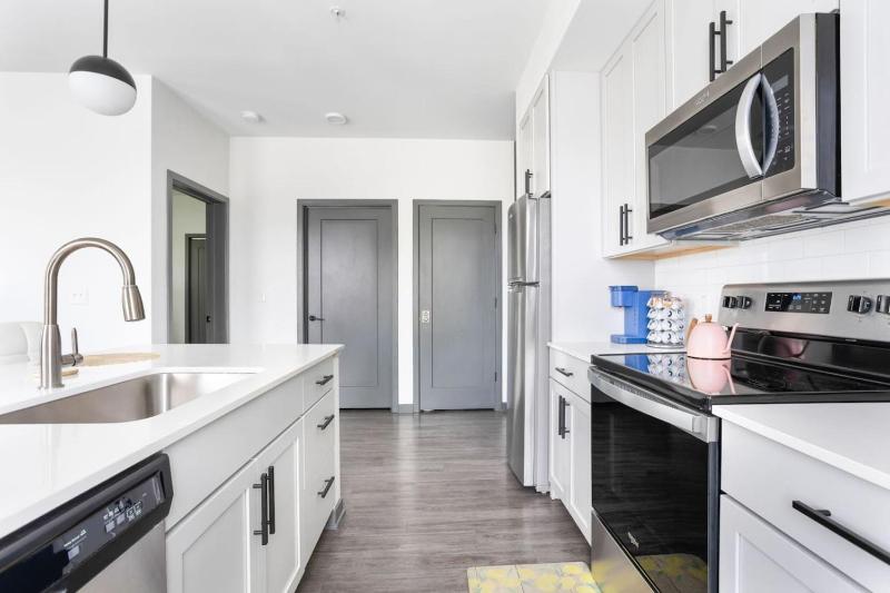 Bright & Cozy 2BR Retreat w Parking Broad Ripple - image 24