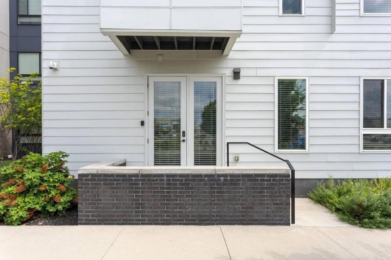 Bright & Cozy 2BR Retreat w Parking Broad Ripple - image 47