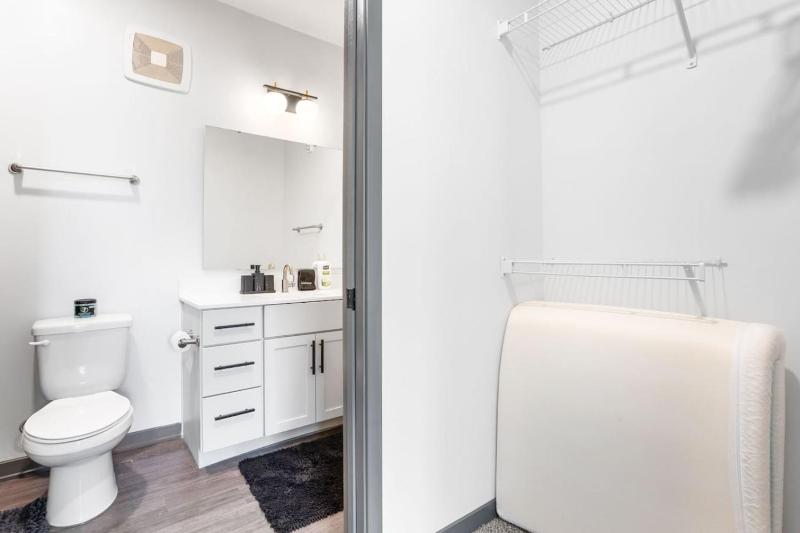 Bright & Cozy 2BR Retreat w Parking Broad Ripple - image 16