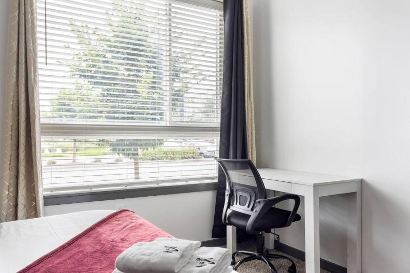 Bright & Cozy 2BR Retreat w Parking Broad Ripple - image 17