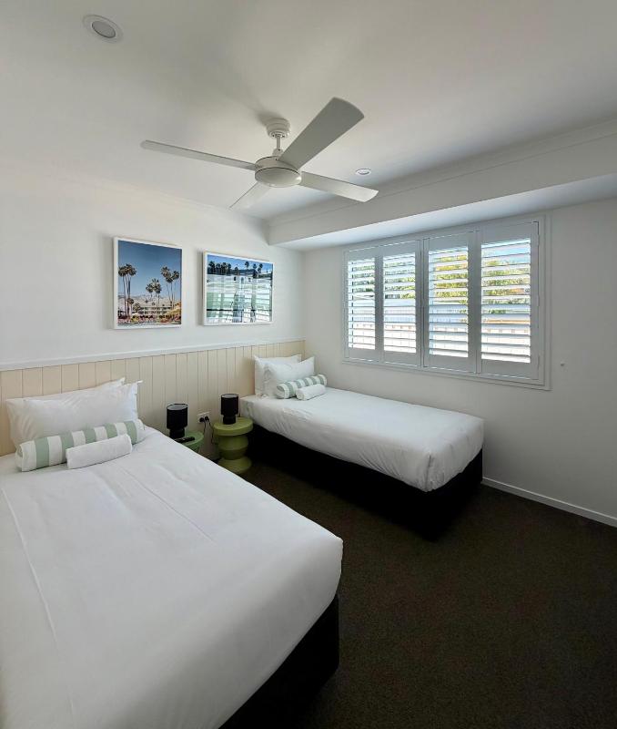 The Little Tropicana - image 10