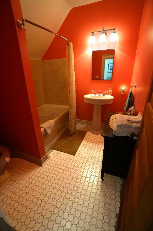 Superior Suite image 3