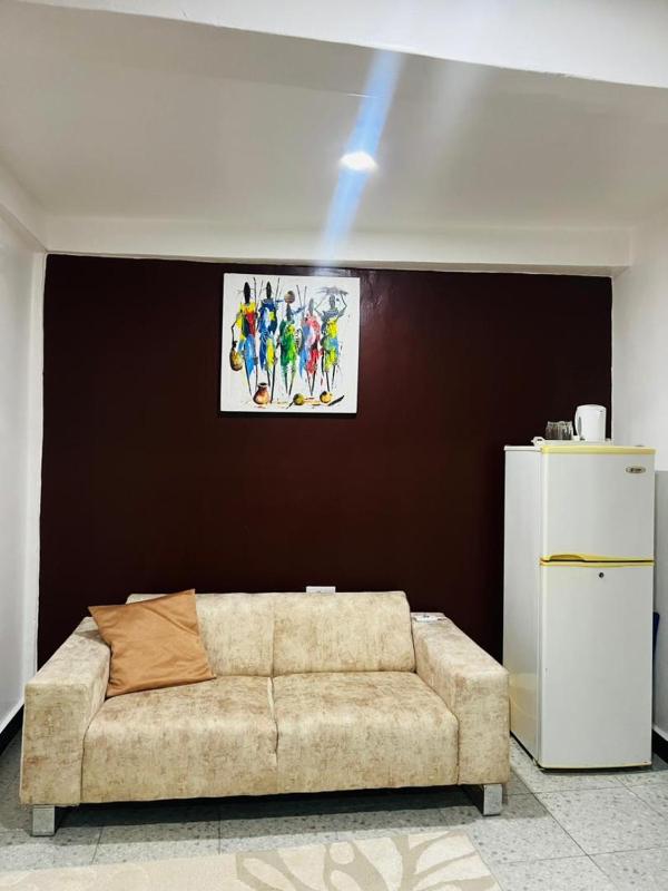 Studio Room - image 3