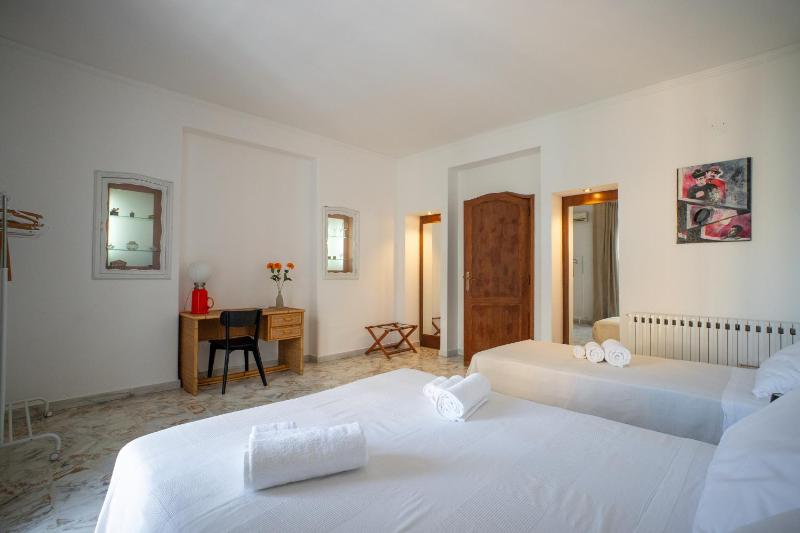 Cavaliere Suites Catania - image 20